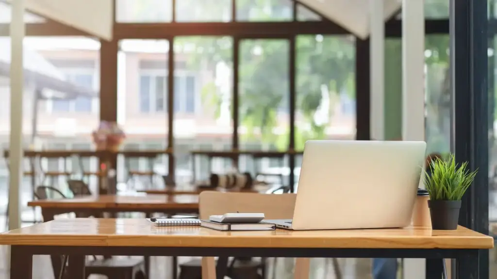 Γραφείο σε φορολογική έδρα για επιχείρησεις